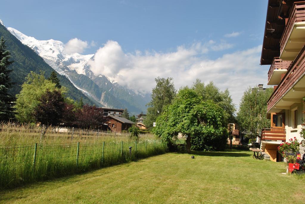 Hostel Fleur Des Neiges Chamonix Exteriér fotografie